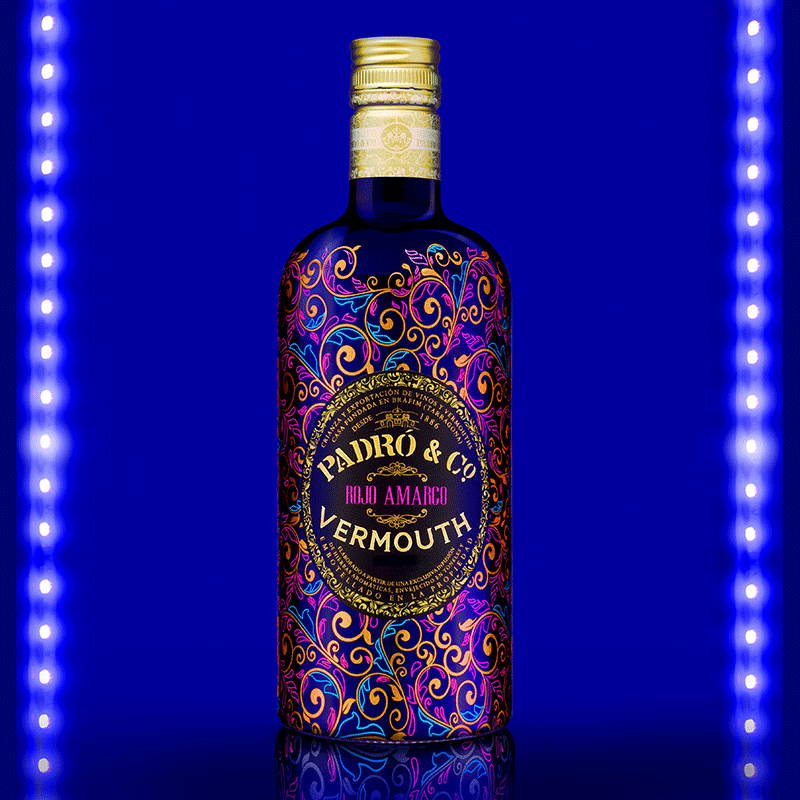 Padró & Co. Rojo Amargo collector's tube glowing under UV light